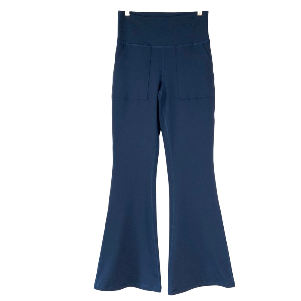 Thrive Societe Navy Patch Pocket Bootcut Leggings S Pull On High Rise Flare NEW